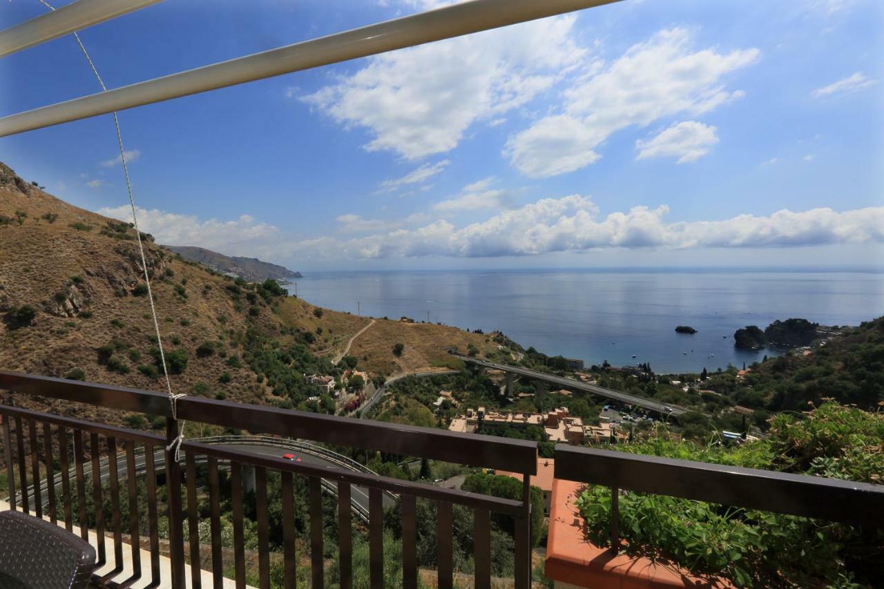 Appartamento Olimpia'S House Taormina Esterno foto