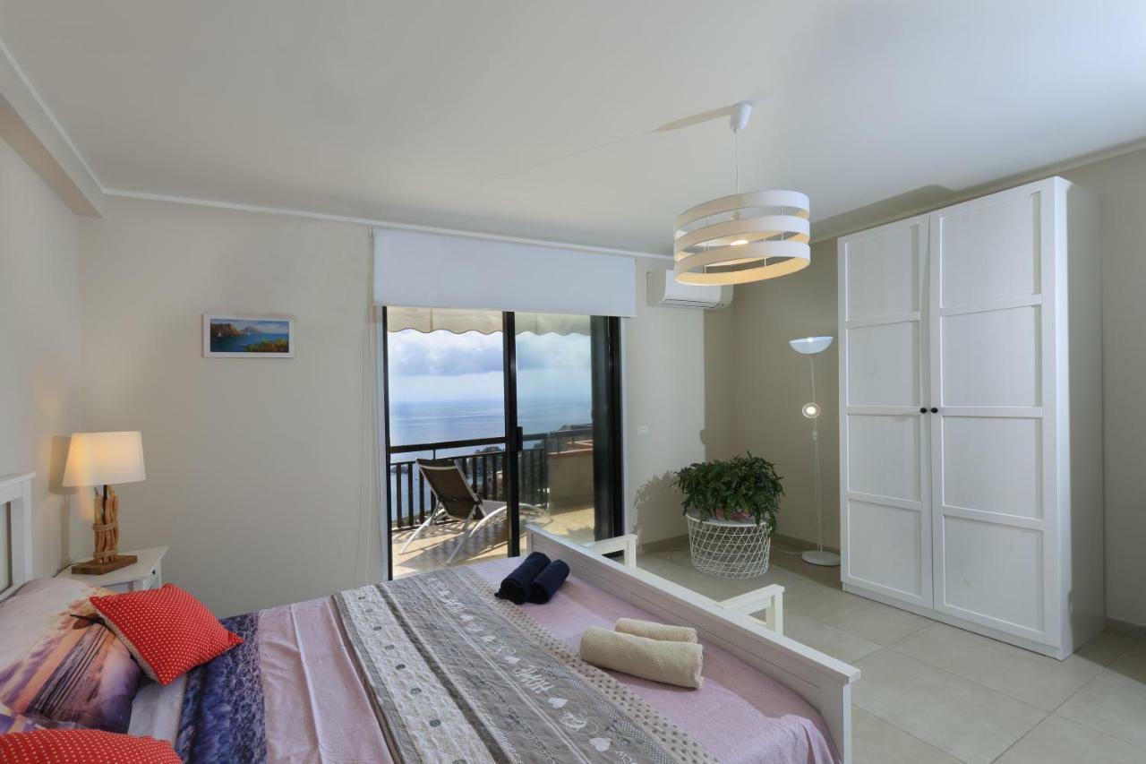 Appartamento Olimpia'S House Taormina Esterno foto