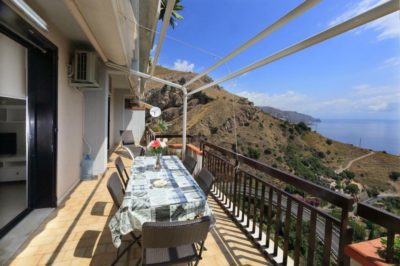 Appartamento Olimpia'S House Taormina Esterno foto